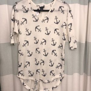 NWT Nautical high/low tunic size medium